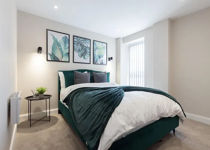 Free Parking Central Leeds Apt Near Arena With Piano Sma