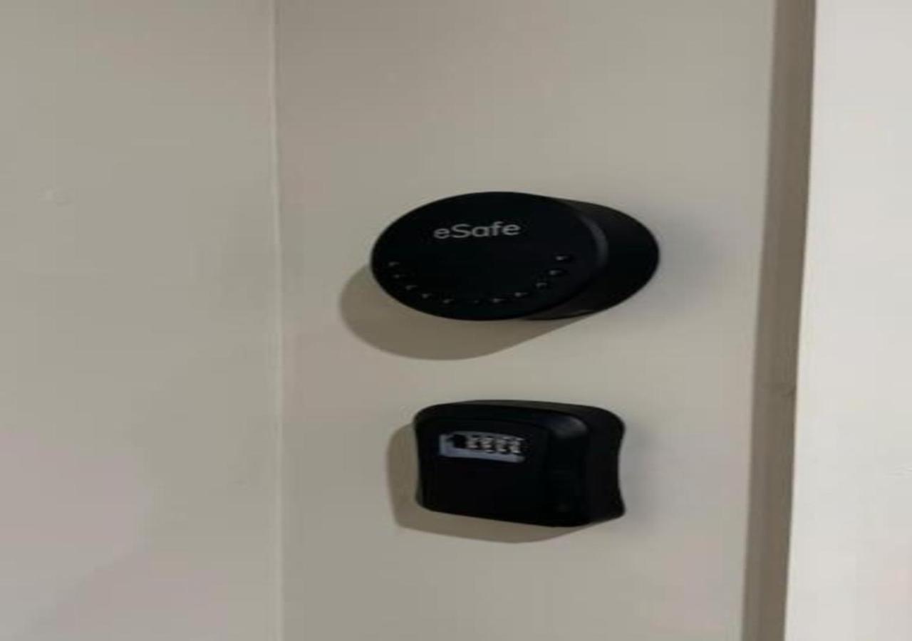Apartment Free Parking Leeds Near Arena With Piano Sma
