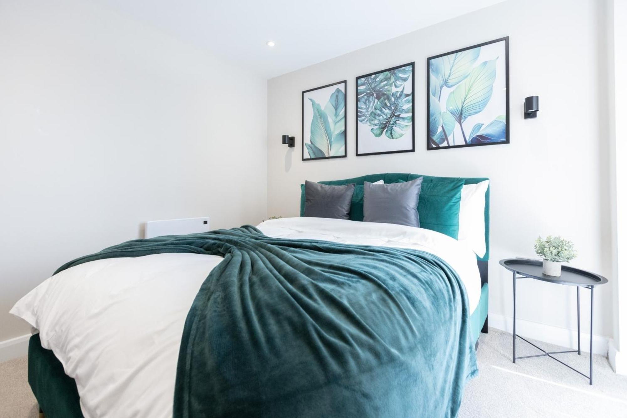 Free Parking Leeds Near Arena With Piano Sma Apartment